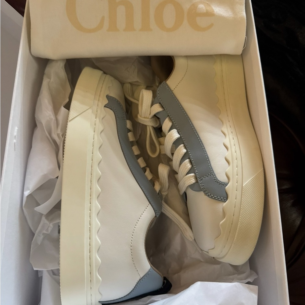 Chloé Lauren White and Blue Lauren Sneakers, size 6us/36eu - Picture 4 of 5
